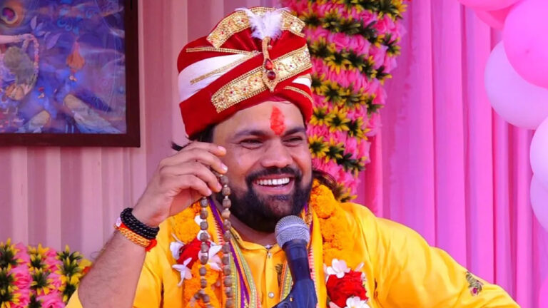 Meet Acharya Achal Krishna Shastri storyteller from Shukteerth