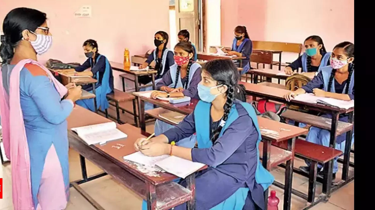Patna Schools Reopen with Revised Timings