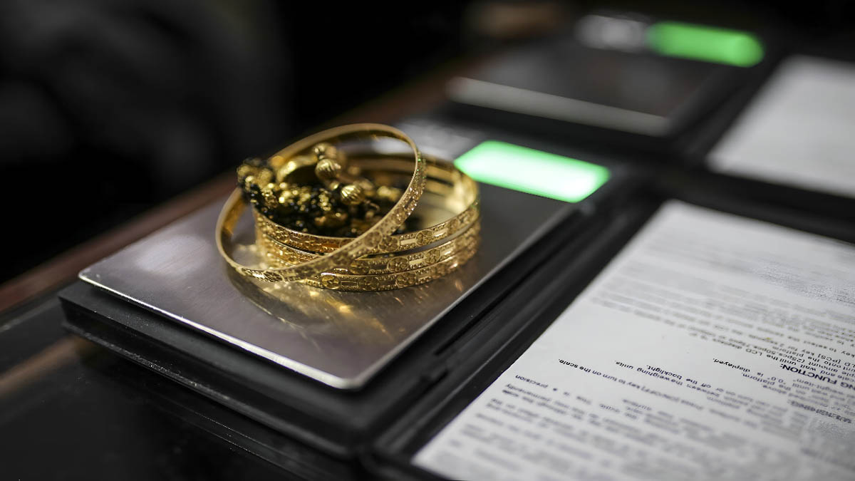 Relief for Gold Loan Borrowers Muthoot Manappuram Shares