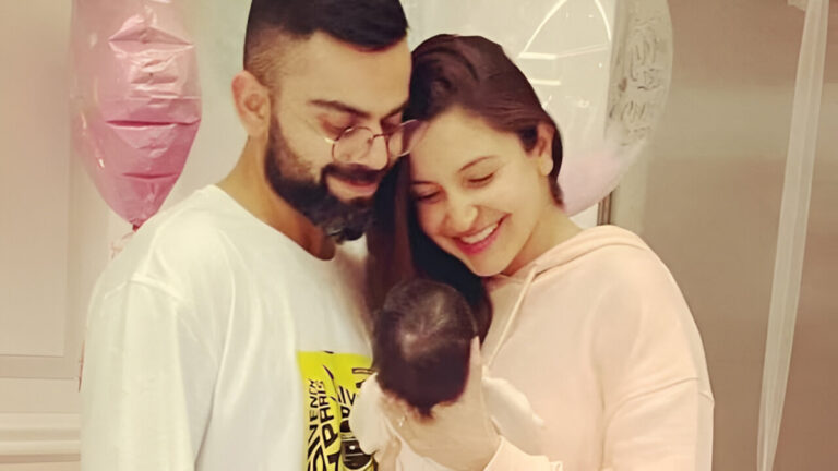 Anushka Sharma Vamika and Akaay
