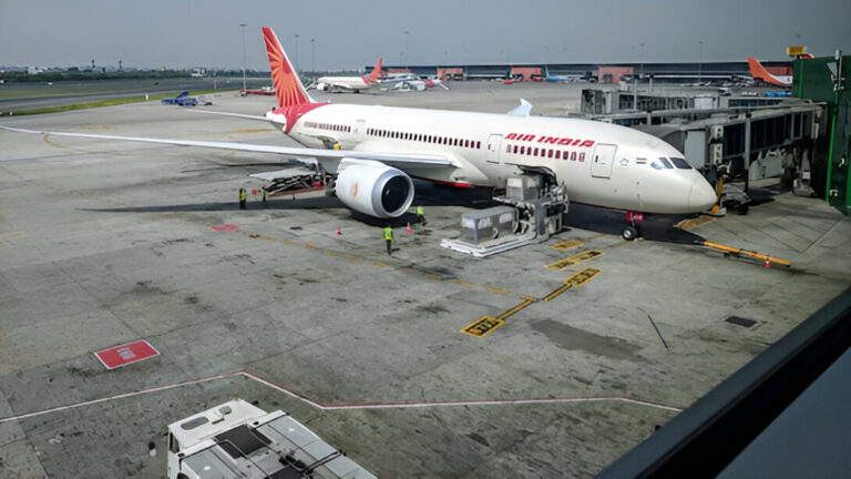 Bali-Bound Air India Flight Returns
