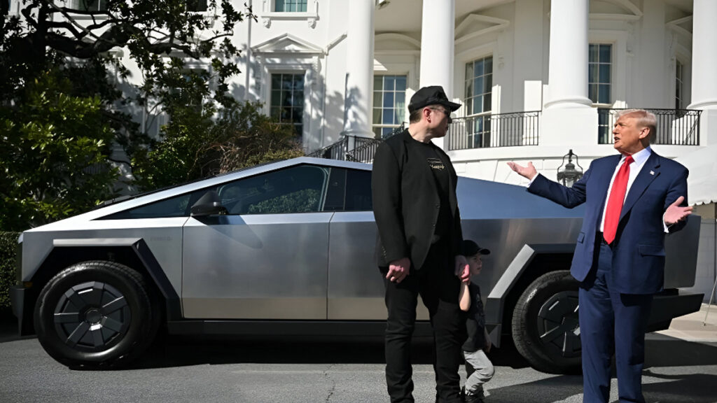 Tesla Stock Plunges Amidst Trump-Musk