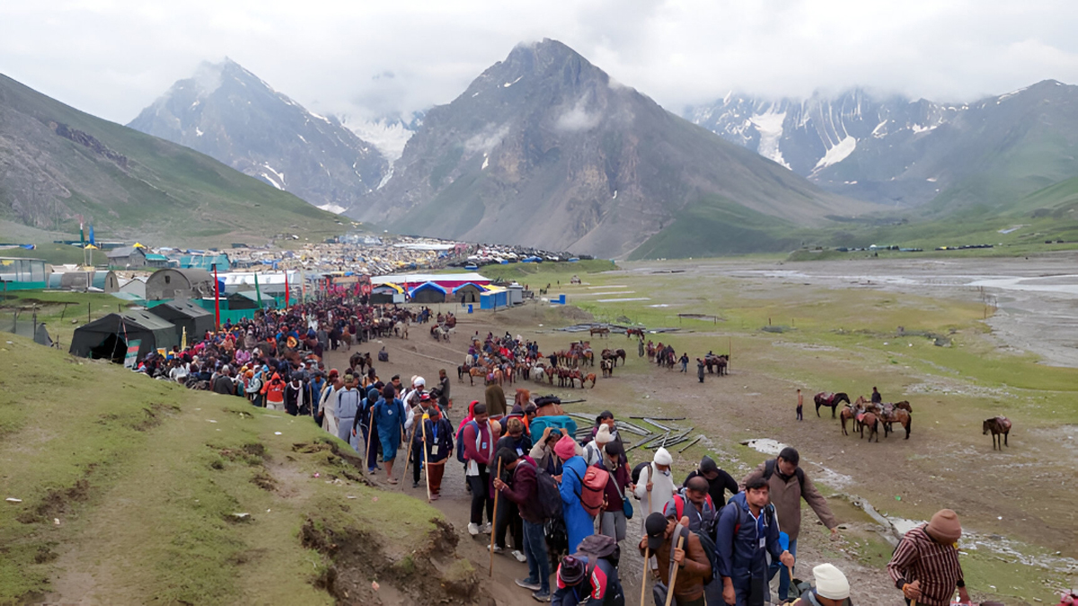 Third Amarnath Yatra Batch Departs Jammu as Pilgrimage Gains Momentum