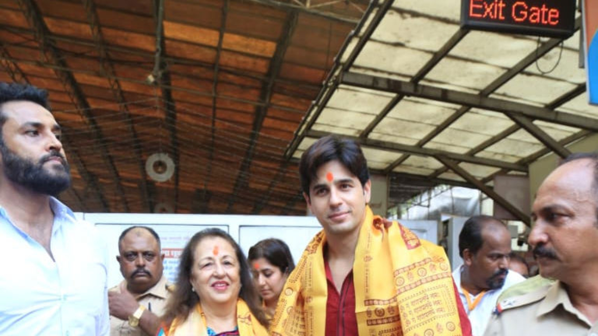 Janhvi Kapoor and Sidharth Malhotra,