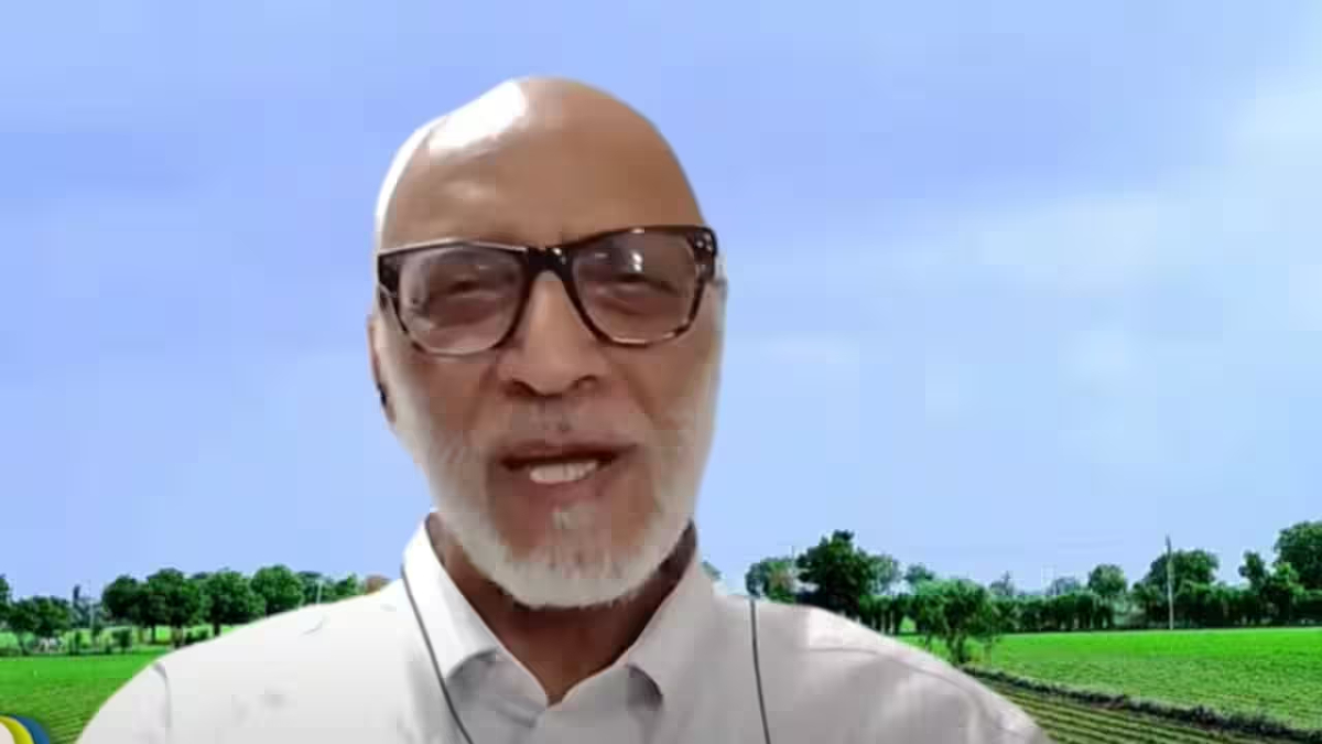 Called Inconsistent and Irrational by Ashok Gulati