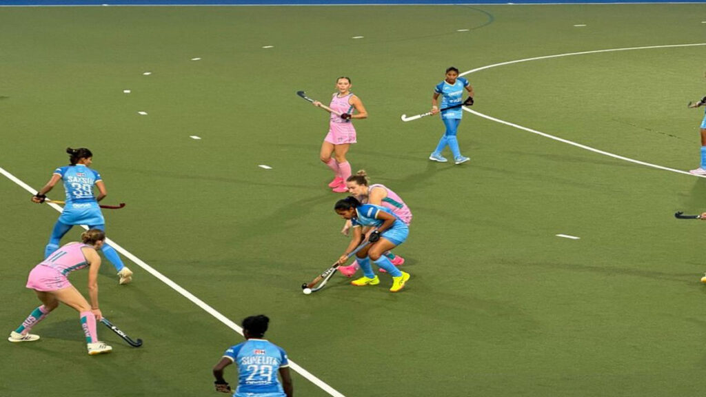 Junior Hockey Stars Reaffirm Sportsmanship