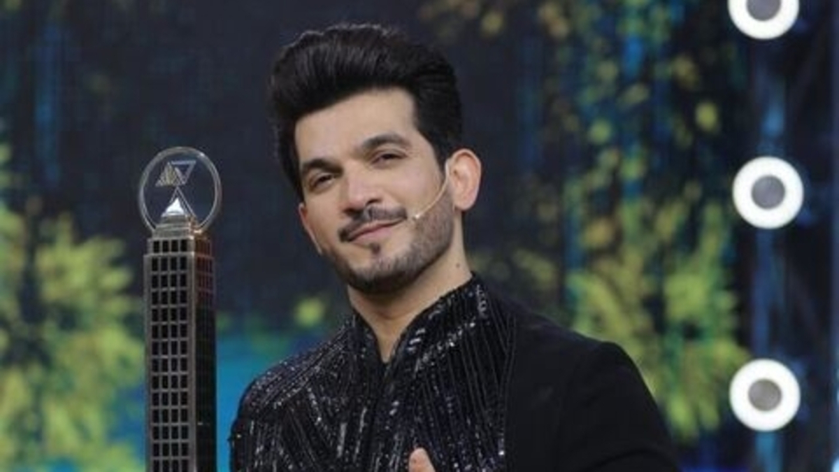 Arjun Bijlani Wins 'Rise and Fall