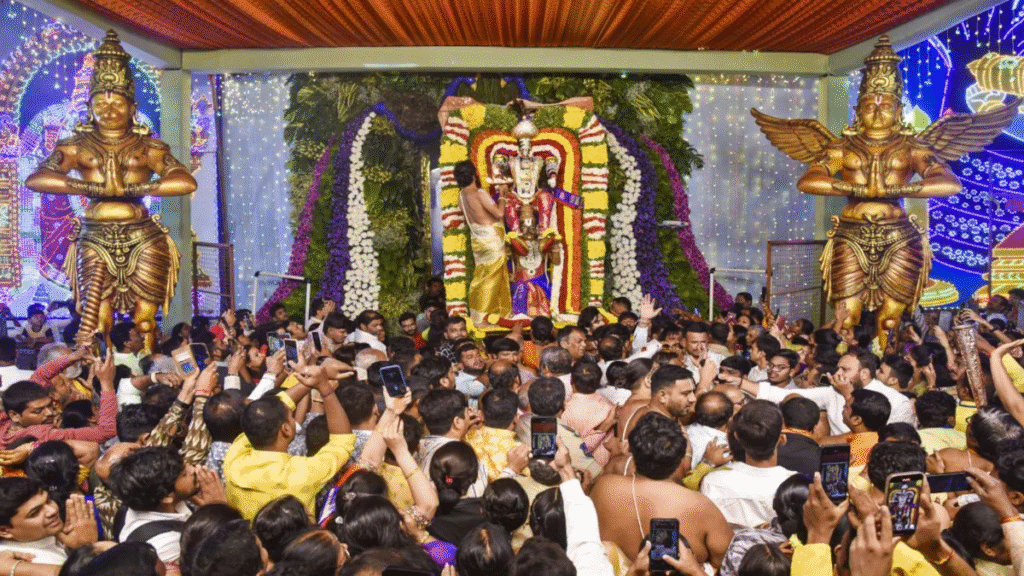 Srikakulam Temple: Ekadashi Rush