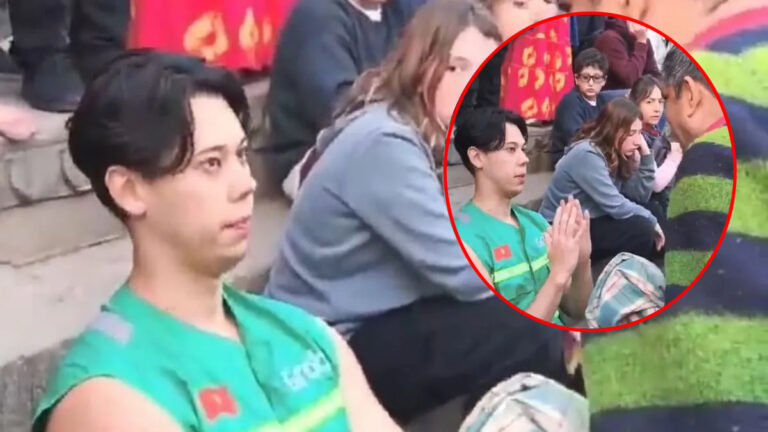 Japanese Tourists Harassed at
