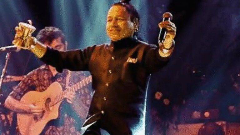 “Janwargiri Mat Kariye”: Kailash Kher Abruptly Halts Gwalior Concert Amid Chaos