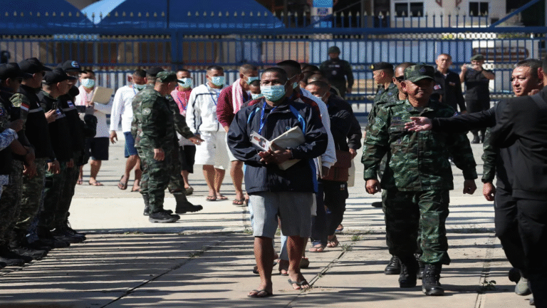 Thailand Releases 18 Cambodian Soldiers as Ceasefire Holds