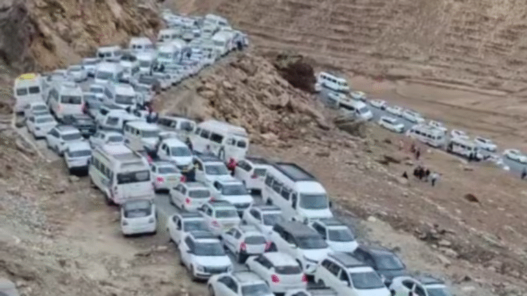 Choking in Delhi, Clogging the Hills: Viral Rohtang Pass Video