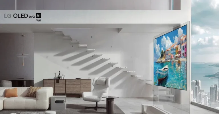 LG Icon Returns: The 9mm Wireless Wallpaper TV