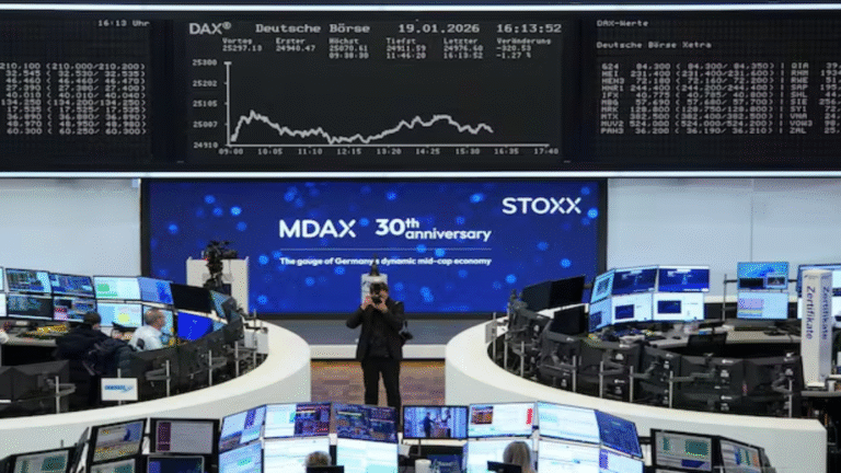 Markets Shaken as Trump Greenland Ambitions Spark Global Sell-Off