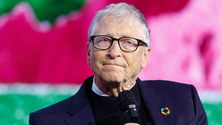 Bill Gates Pulls