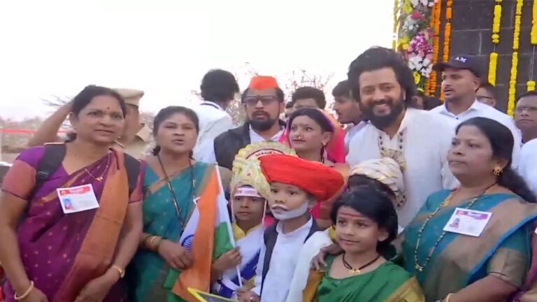 Riteish Deshmukh Pays Heartfelt Tribute at Shivneri Fort on Chhatrapati Shivaji Maharaj Jayanti 2026