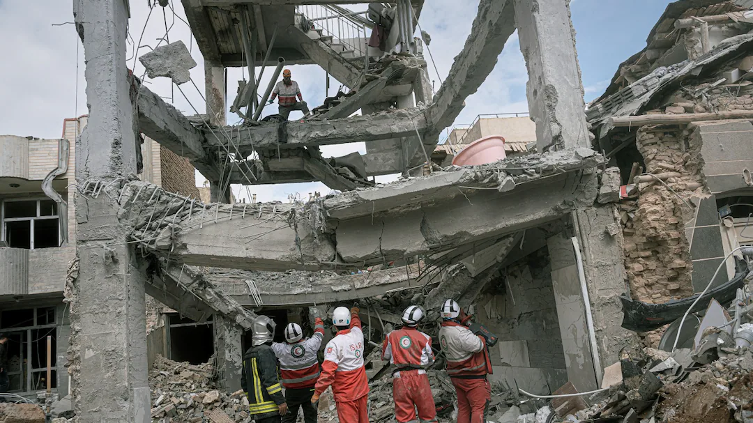 Viral Video of "Downed" US F/A