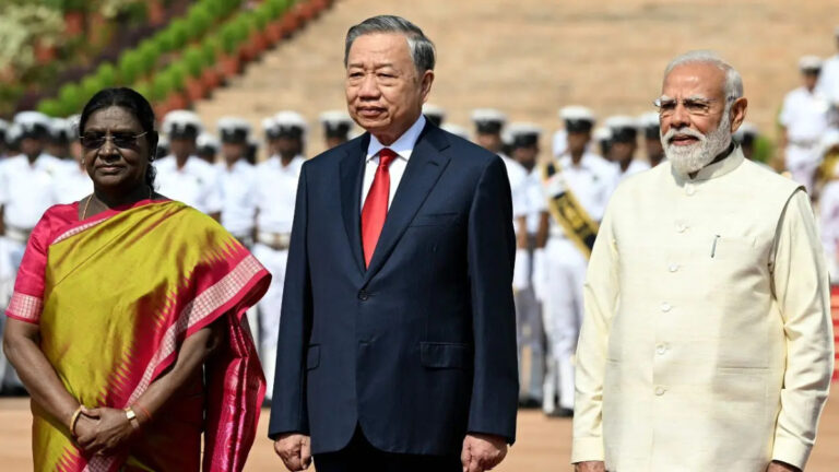 Vietnam President To Lam Receives