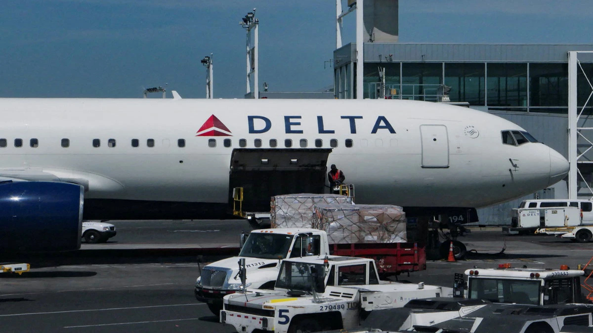 Delta Passenger Arrested