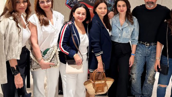Esha Deol Cheers for Brother Bobby’ Bandar