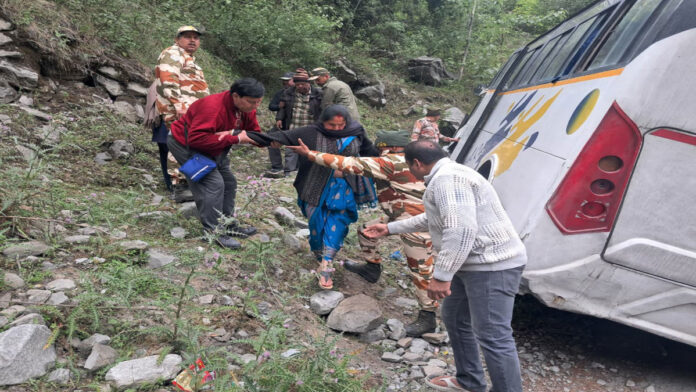 Miracle on Badrinath Highway Miracle on Badrinath Highway