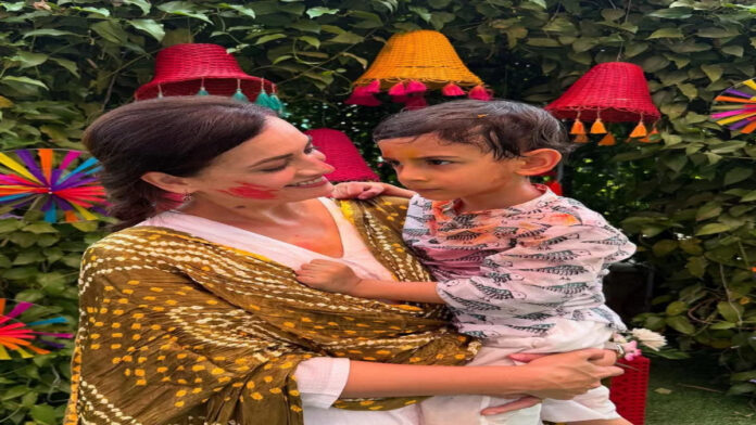 Internet Slams Dia Mirza as 5-Year-Old Son