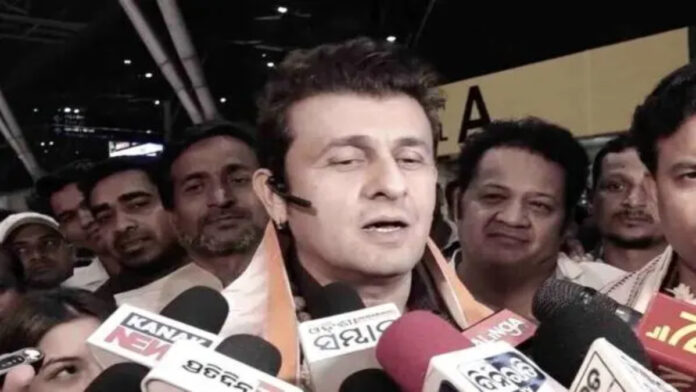 Singer Sonu Nigam Jagannath Rath Yatra in Puri Singer Sonu Nigam Jagannath Rath Yatra in Puri